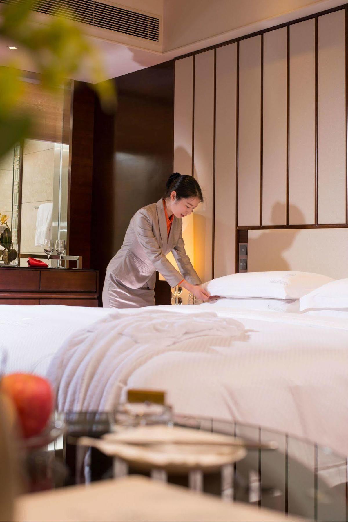 Malachite Hotel Dongguan Дунгуань Экстерьер фото