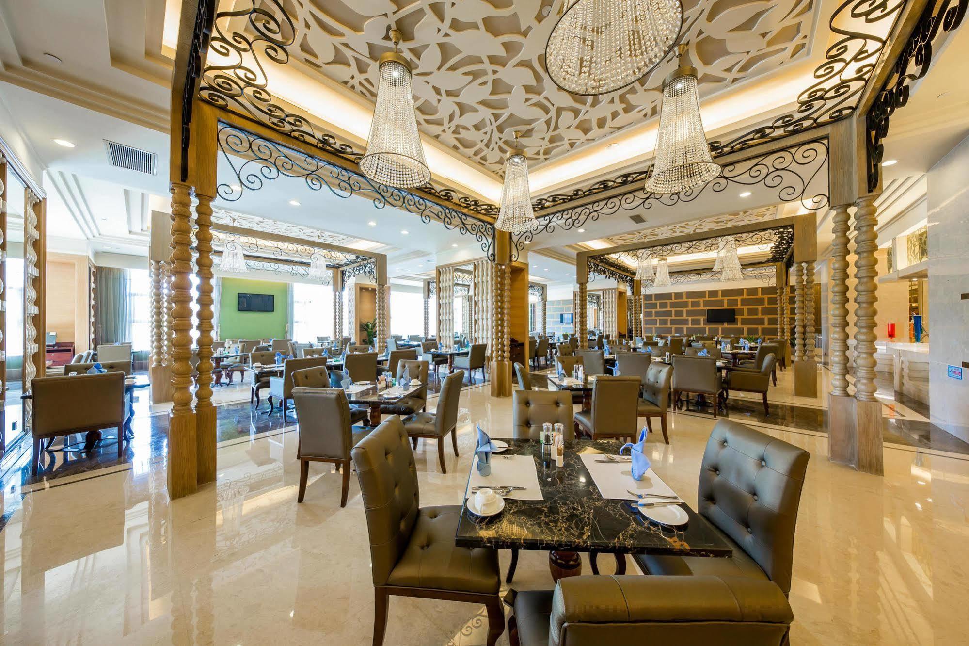 Malachite Hotel Dongguan Дунгуань Экстерьер фото