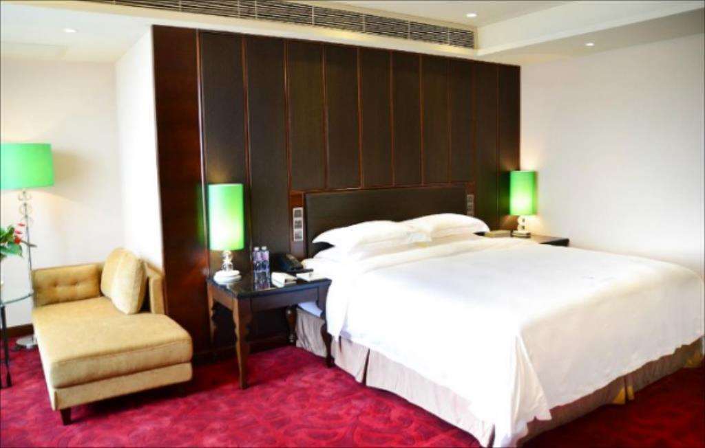 Malachite Hotel Dongguan Дунгуань Номер фото